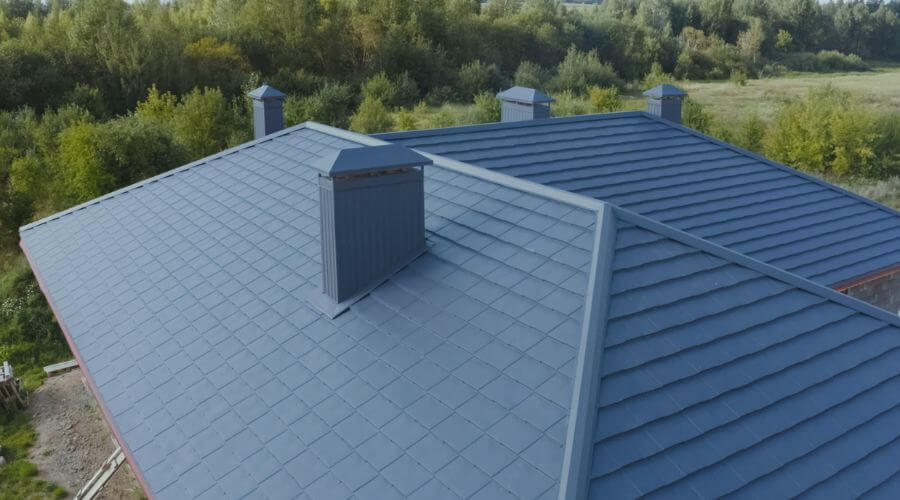 Professional New roof installation in Duncombe, IA